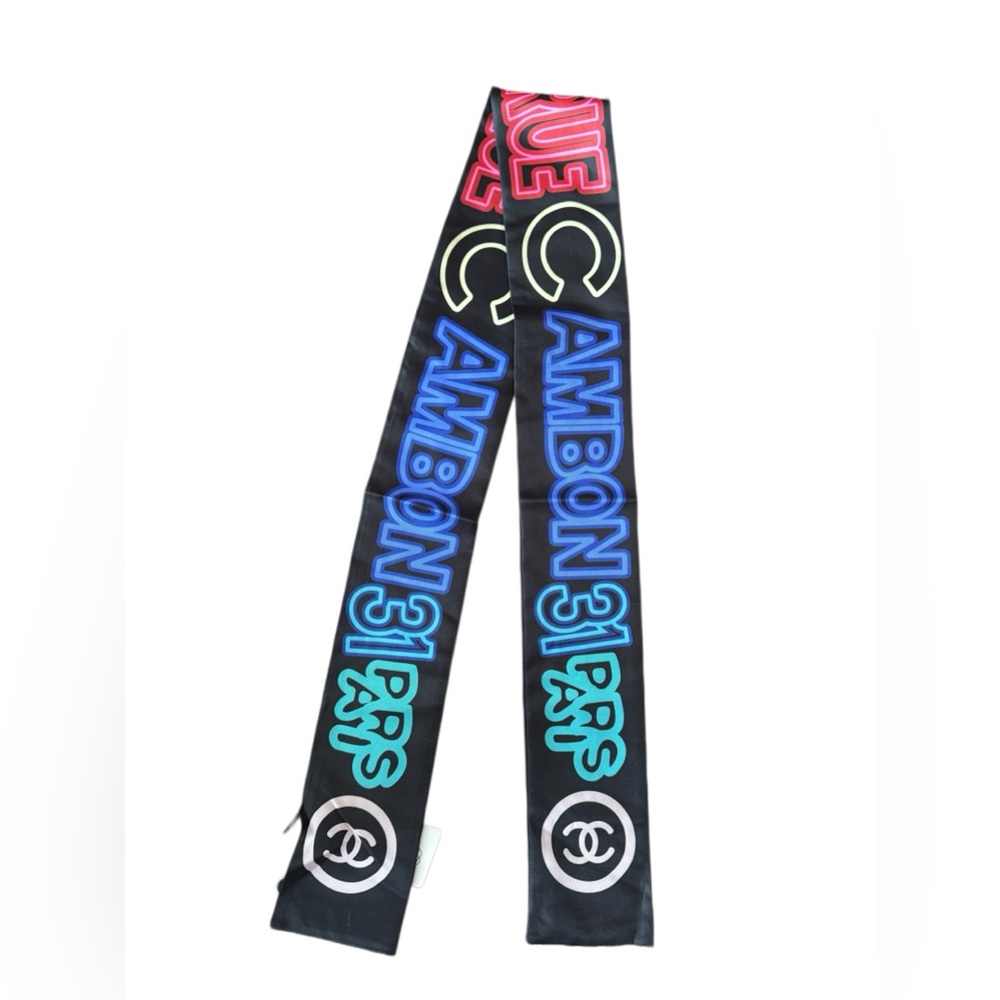 Luxury Black Multicolor Logo 100% Silk Twilly Scarf - Picture 3 of 5